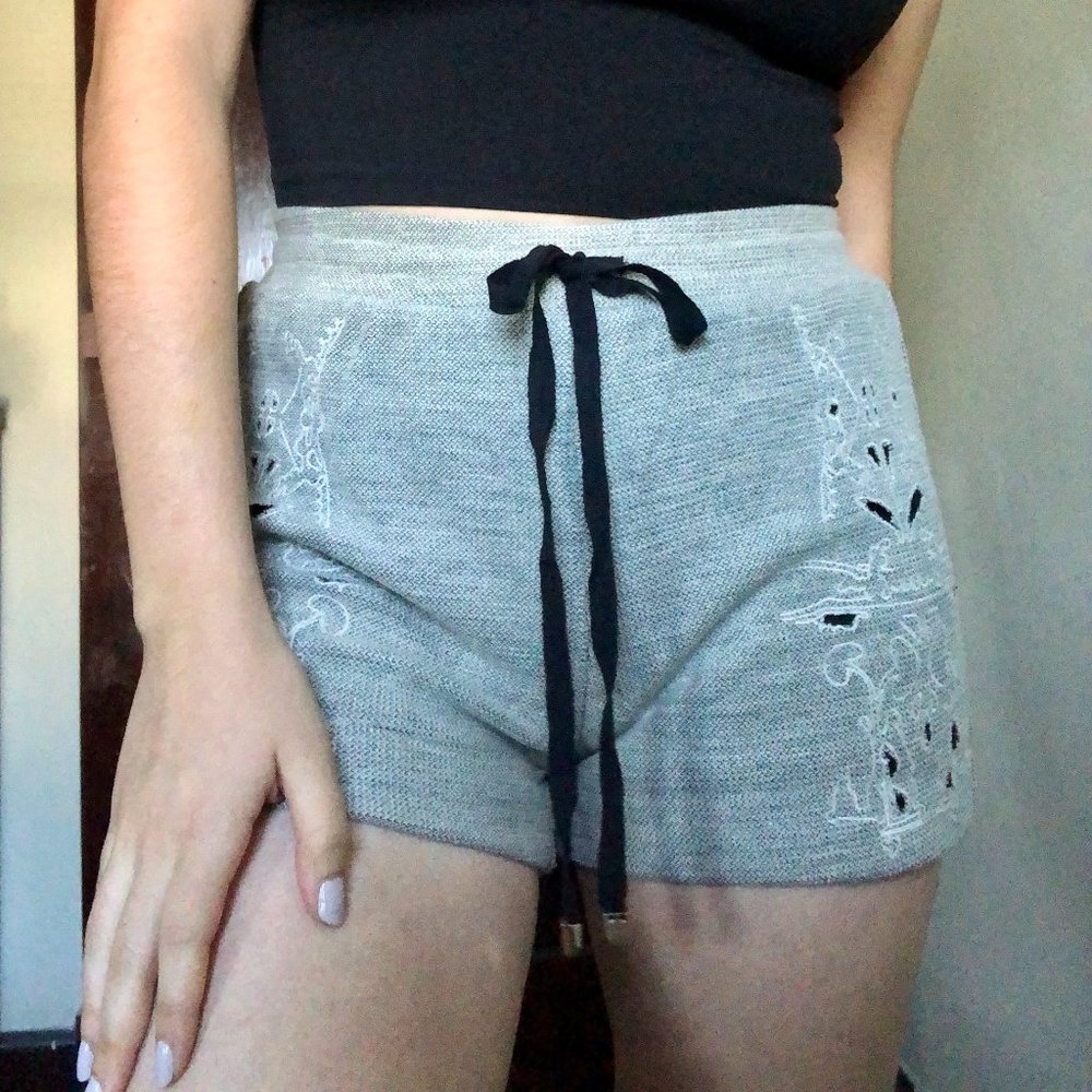 Grey knit shorts